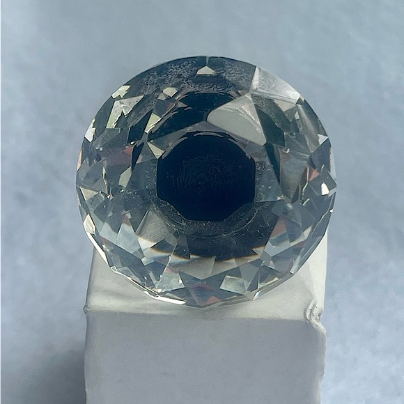 Crystal and Black Bezeled Drawer Knobs set of 10 with Hardware. - Picture 1 of 8